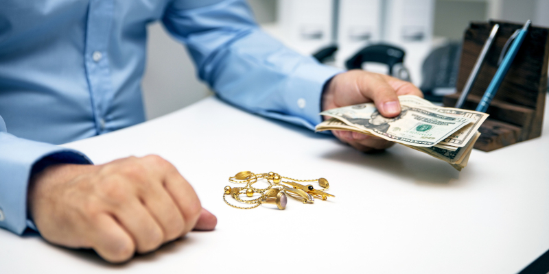 Common Reasons People Sell Jewelry Instead of Keeping It