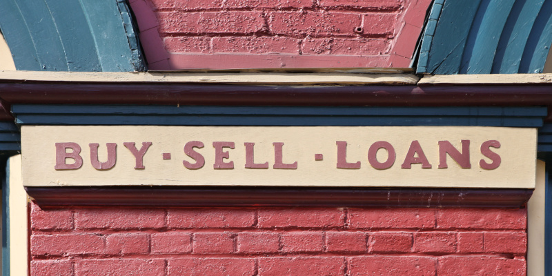 Top Advantages of Buying from a Pawn Shop