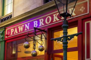 What to Know When You Buy Electronics from a Pawn Shop